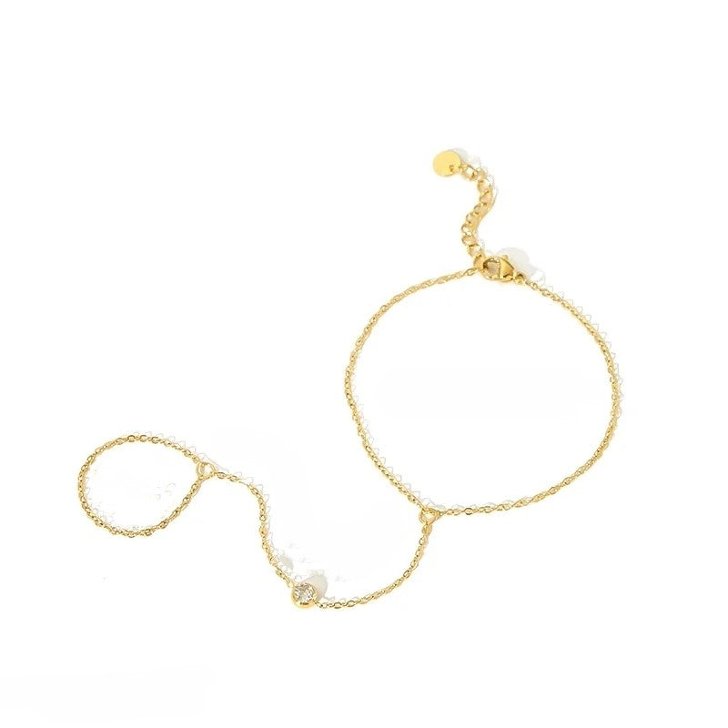 Luna Hand Chain image 0