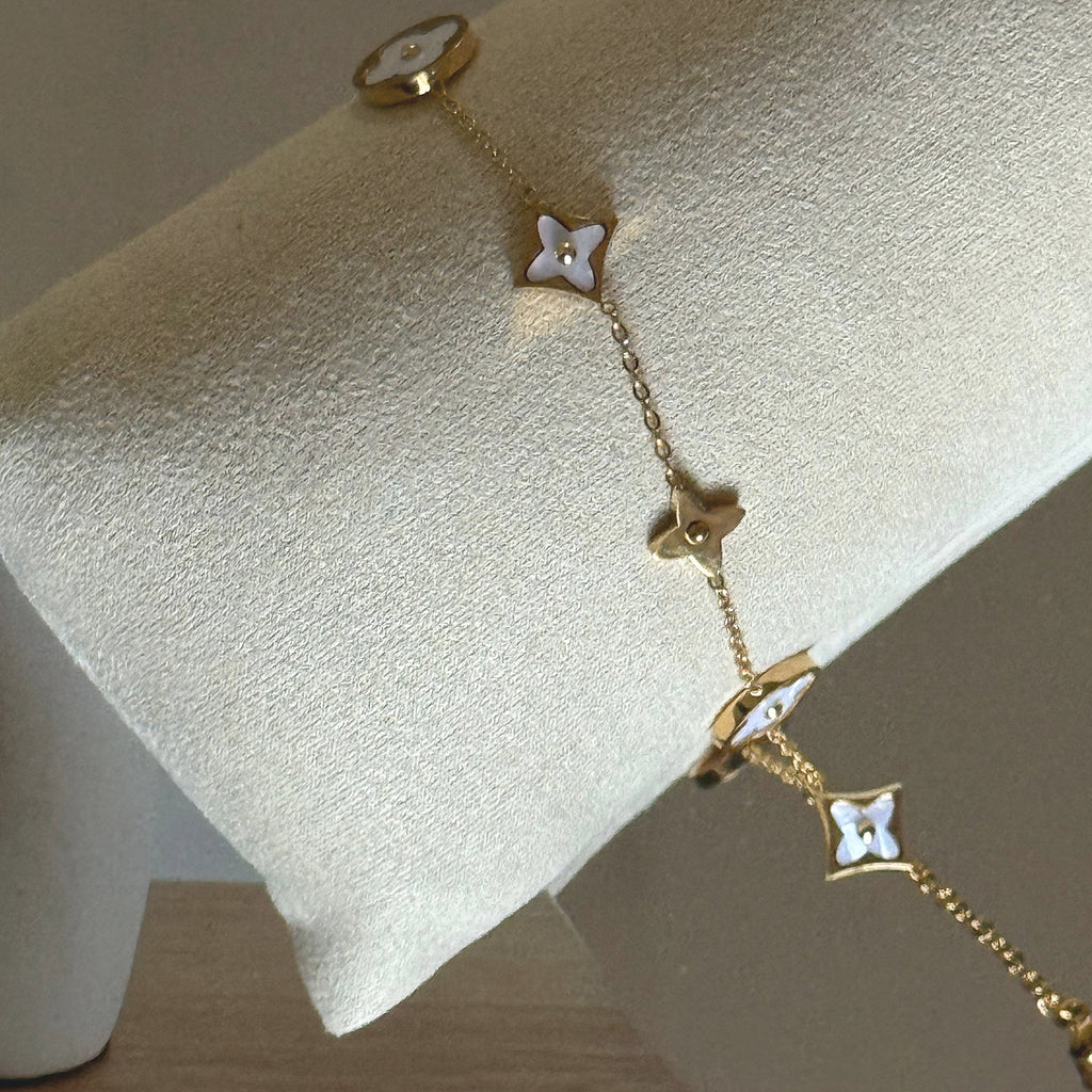 Blossom Luxe image 2